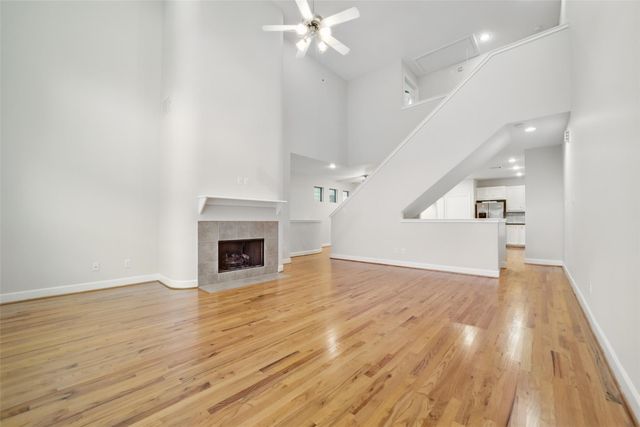 650 Westcross Street 44, Houston, TX 77018