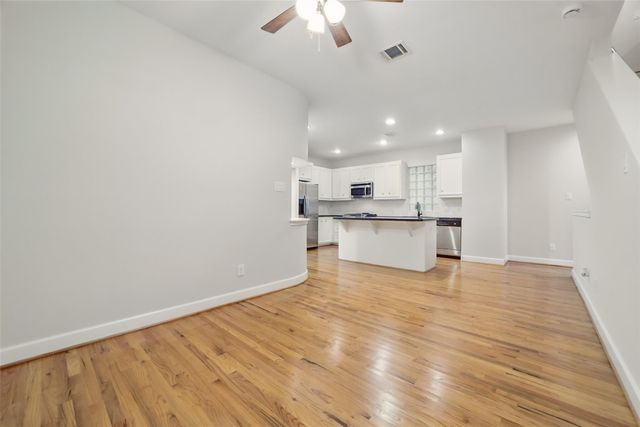 650 Westcross Street 44, Houston, TX 77018