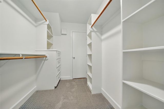 650 Westcross Street 44, Houston, TX 77018