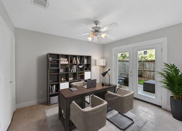 650 Westcross Street 44, Houston, TX 77018