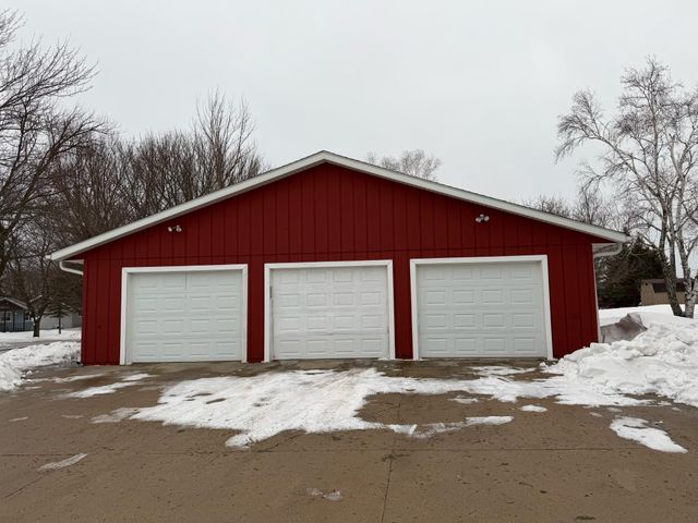 204 S Schendel Street, Blomkest, MN 56216