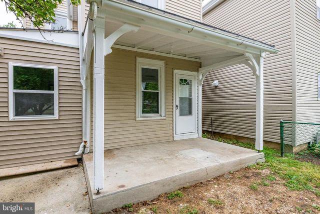 71 W WESNER RD, Blandon, PA 19510