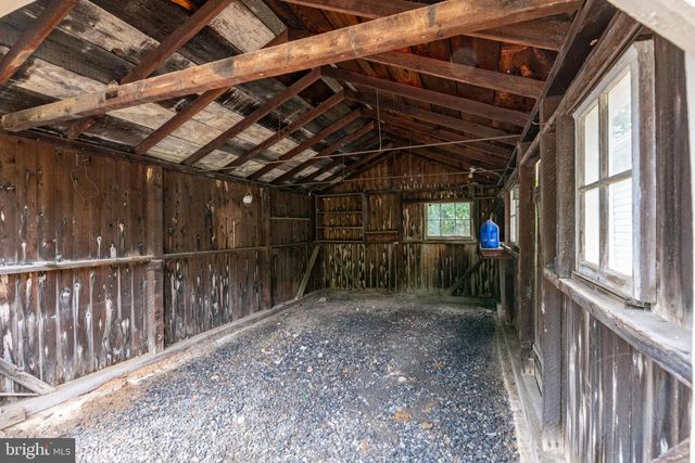 71 W WESNER RD, Blandon, PA 19510