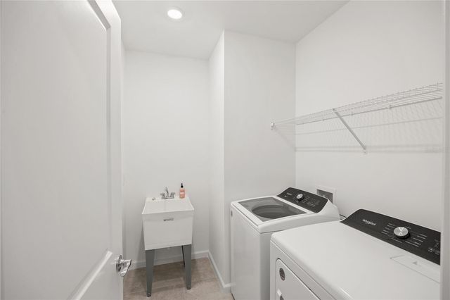 6600 SILVERSTAR DRIVE, Sarasota, FL 34240