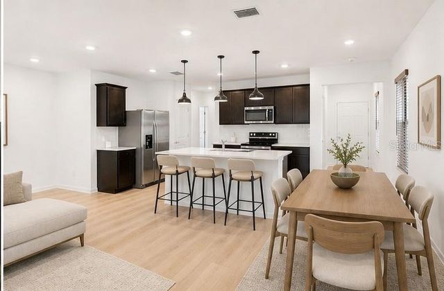 6600 SILVERSTAR DRIVE, Sarasota, FL 34240