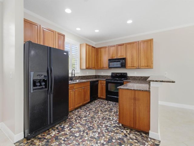 2502 N Dixie Highway 15, Lake Worth Beach, FL 33460