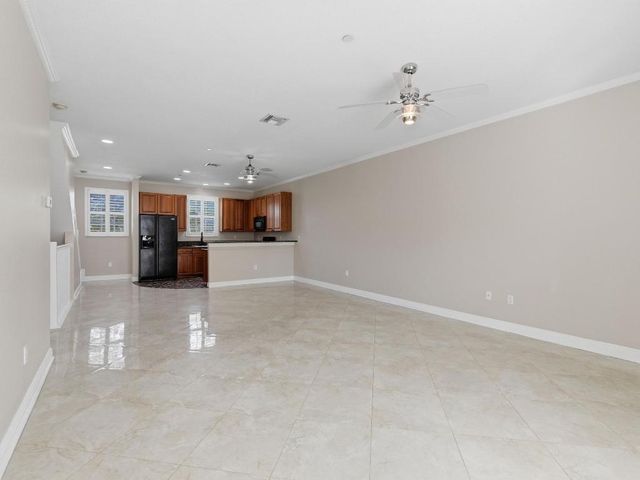 2502 N Dixie Highway 15, Lake Worth Beach, FL 33460