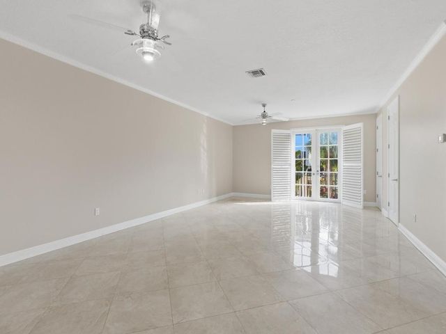 2502 N Dixie Highway 15, Lake Worth Beach, FL 33460