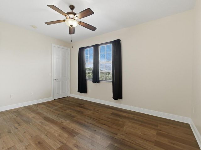 2502 N Dixie Highway 15, Lake Worth Beach, FL 33460