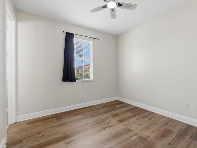 2502 N Dixie Highway 15, Lake Worth Beach, FL 33460