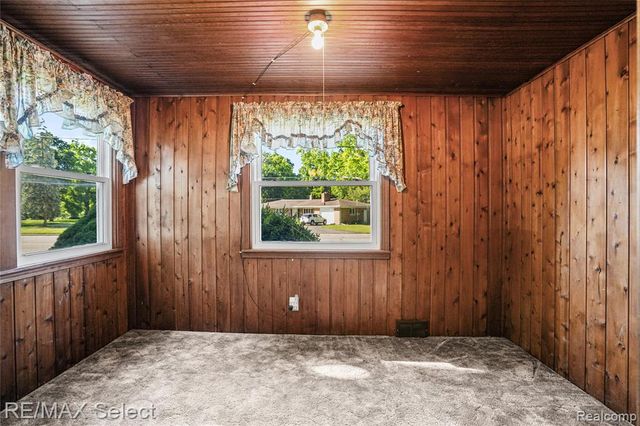 406 E Vienna Street, Clio, MI 48420