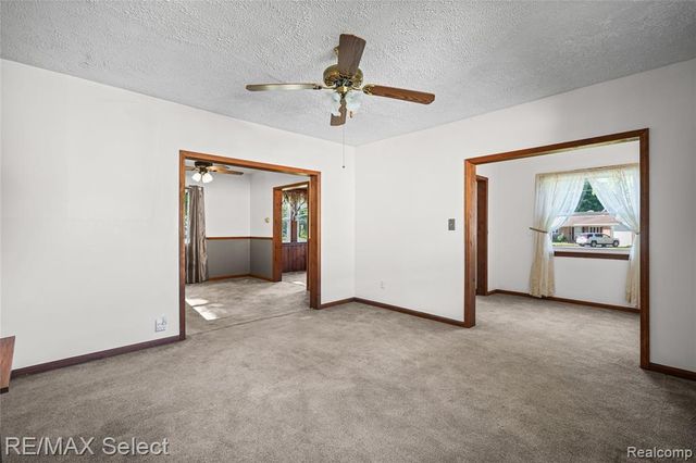 406 E Vienna Street, Clio, MI 48420