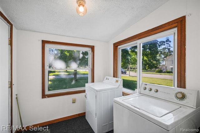406 E Vienna Street, Clio, MI 48420