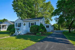 406 E Vienna Street, Clio, MI 48420