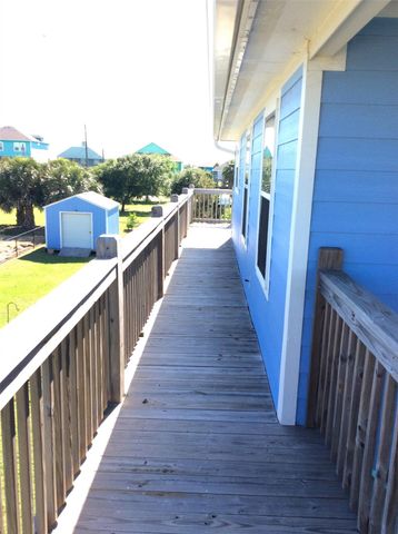 915 Sandollar, Crystal Beach, TX 77650