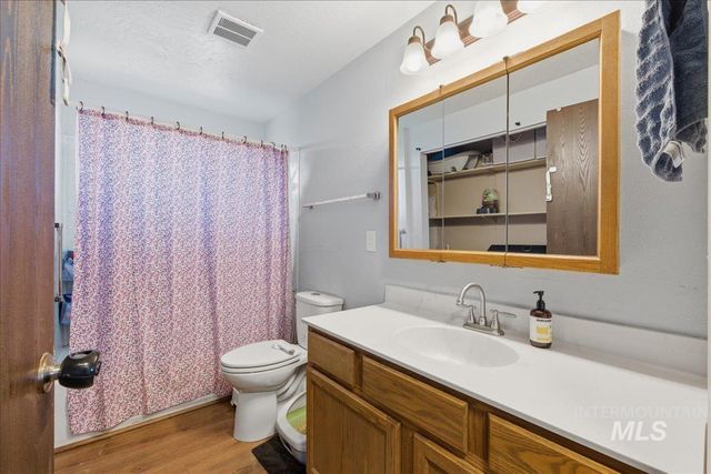 2211 3rd St S, Nampa, ID 83651