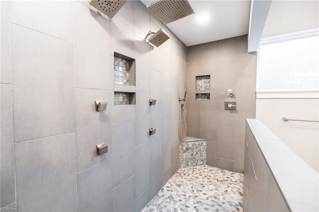 7178 Ditchley RD, Gloucester, VA 23061