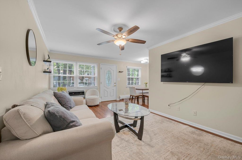 1108 Towne House Village, Hauppauge, NY 11749 — photo 4