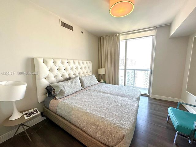485 Brickell Ave 4408, Miami, FL 33131