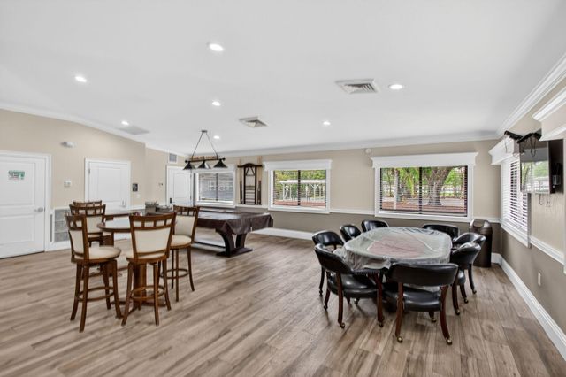 6482 NW 37th Avenue, Coconut Creek, FL 33073