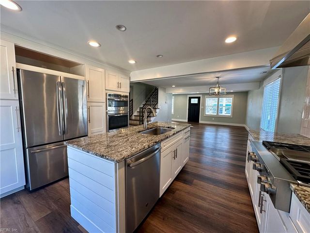 2412 Seaboard RD, Virginia Beach, VA 23456