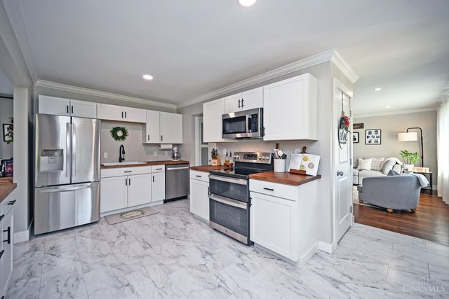 3228 Deborah Lane, Green Twp, OH 45239