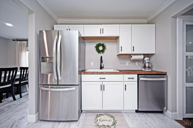 3228 Deborah Lane, Green Twp, OH 45239