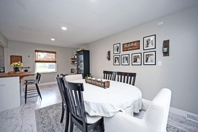 3228 Deborah Lane, Green Twp, OH 45239