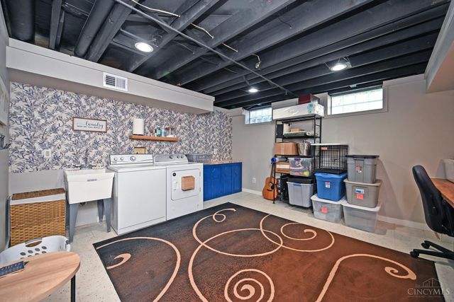 3228 Deborah Lane, Green Twp, OH 45239