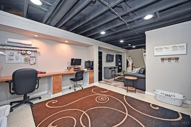 3228 Deborah Lane, Green Twp, OH 45239