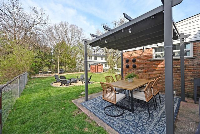 3228 Deborah Lane, Green Twp, OH 45239