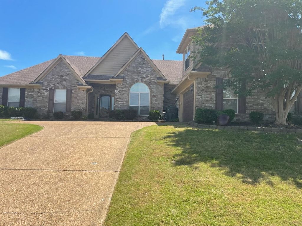 5270 SOLITAIRE WAY, Memphis, TN 38109
