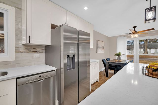 2533 Hickory Road, Homewood, IL 60430