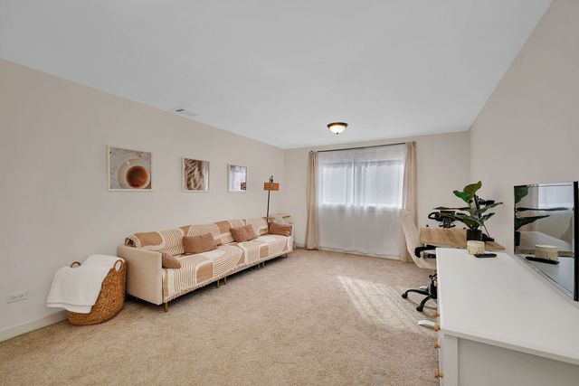 2533 Hickory Road, Homewood, IL 60430