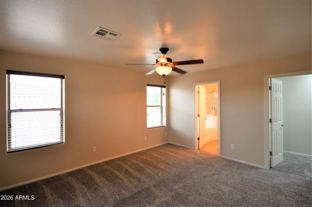 3886 S Star Canyon Drive, Gilbert, AZ 85297