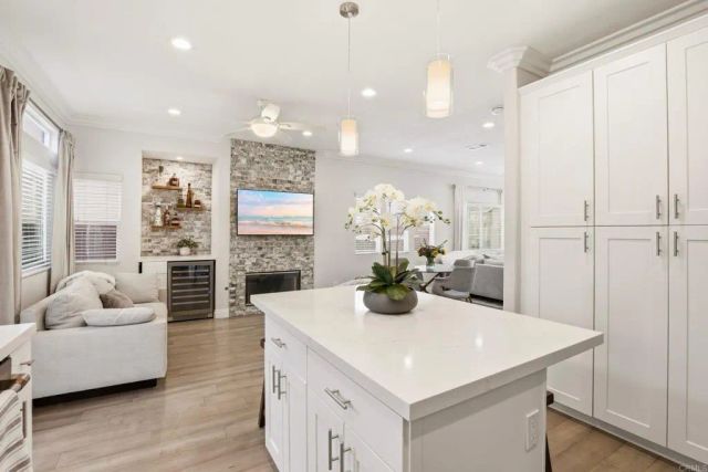 248 Amatista Way, Oceanside, CA 92056