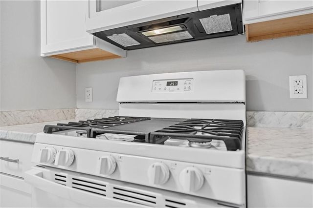 106 S Doniphan Street, Lawson, MO 64062