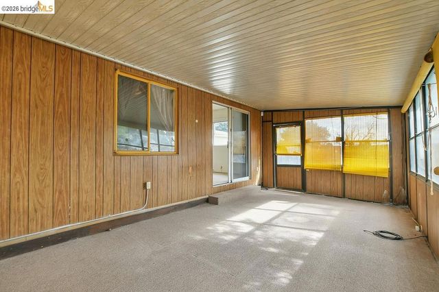 901 Carpino Ave, Pittsburg, CA 94565