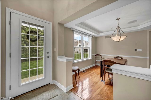 772 Wildberry Circle, Avon Lake, OH 44012