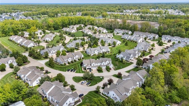 772 Wildberry Circle, Avon Lake, OH 44012