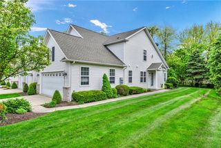 772 Wildberry Circle, Avon Lake, OH 44012