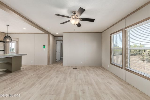 7245 N Gecko Run Trail, Tucson, AZ 85743