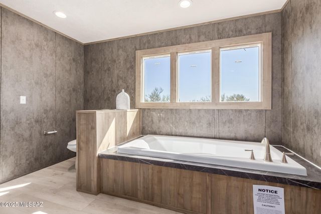 7245 N Gecko Run Trail, Tucson, AZ 85743