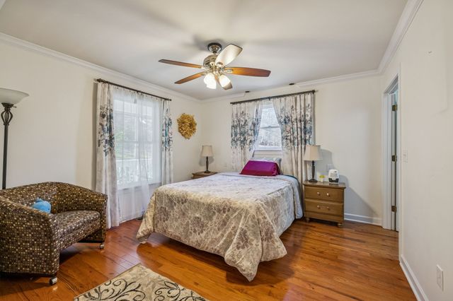 1155 Deerfoot Dr, Pegram, TN 37143