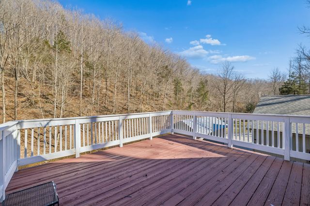 1155 Deerfoot Dr, Pegram, TN 37143