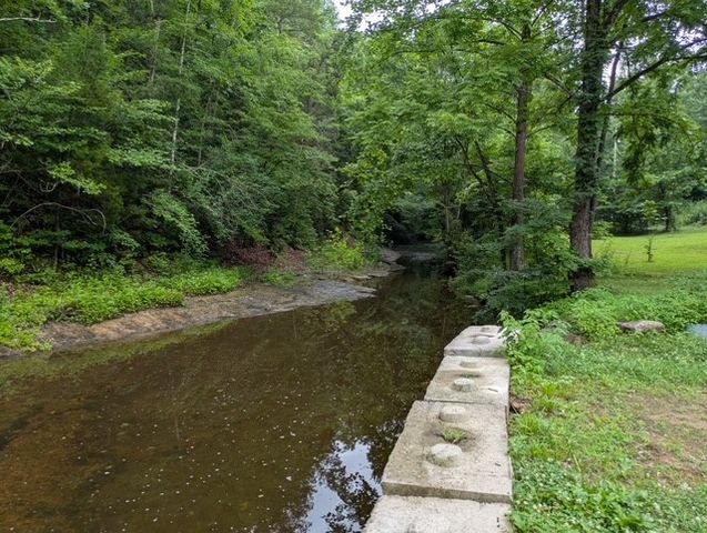 1155 Deerfoot Dr, Pegram, TN 37143
