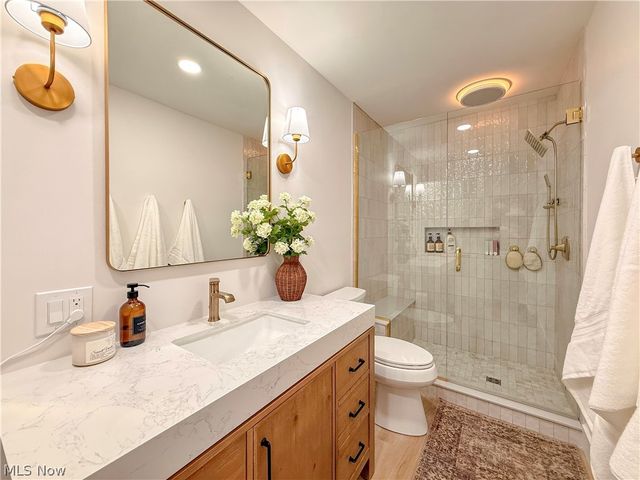 3169 Hilltop Point Circle, Medina, OH 44256