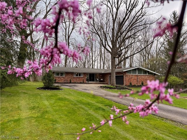 3169 Hilltop Point Circle, Medina, OH 44256