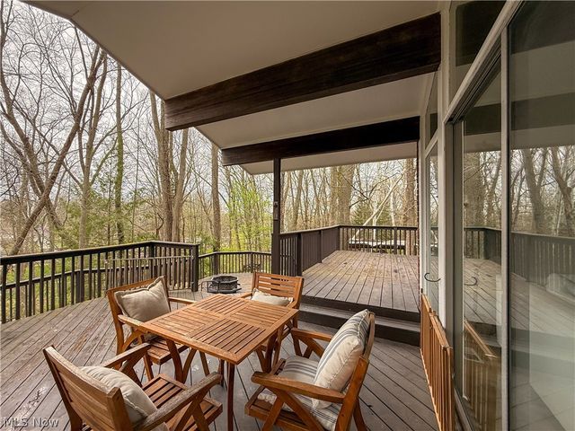3169 Hilltop Point Circle, Medina, OH 44256