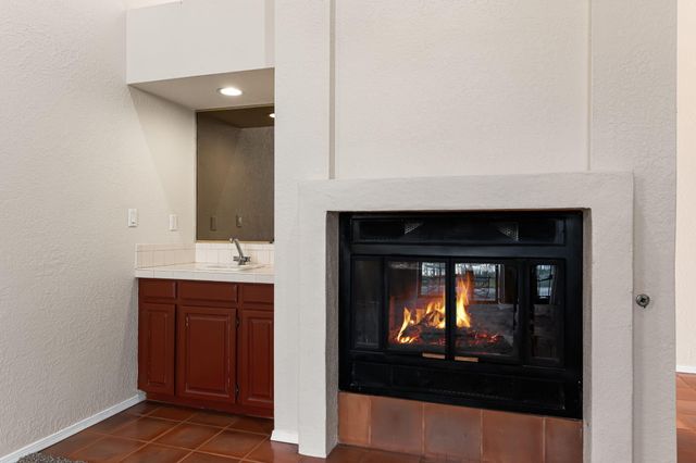 5708 Elderberry Court NE, Albuquerque, NM 87111